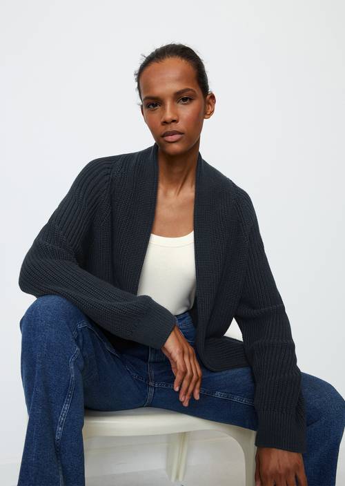 DfC Cardigan regular M899 in Frontalansicht