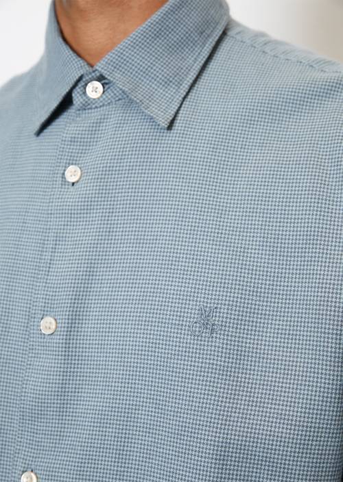 Camicia regolare MJ84 in vista dettagliata