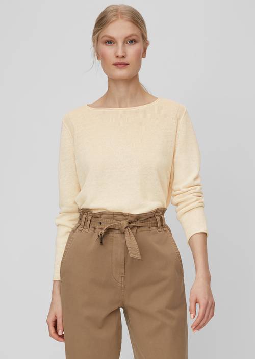 Pullover M137 in Frontalansicht