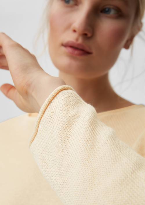 Pullover M137 in Detailansicht