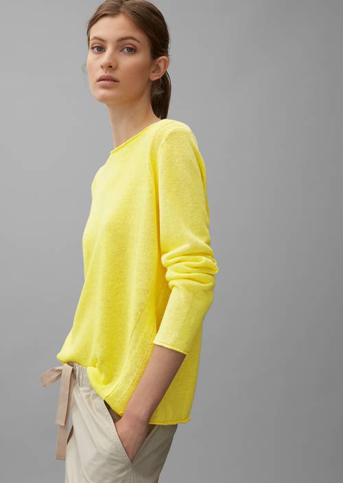 Pullover M452 in Frontalansicht