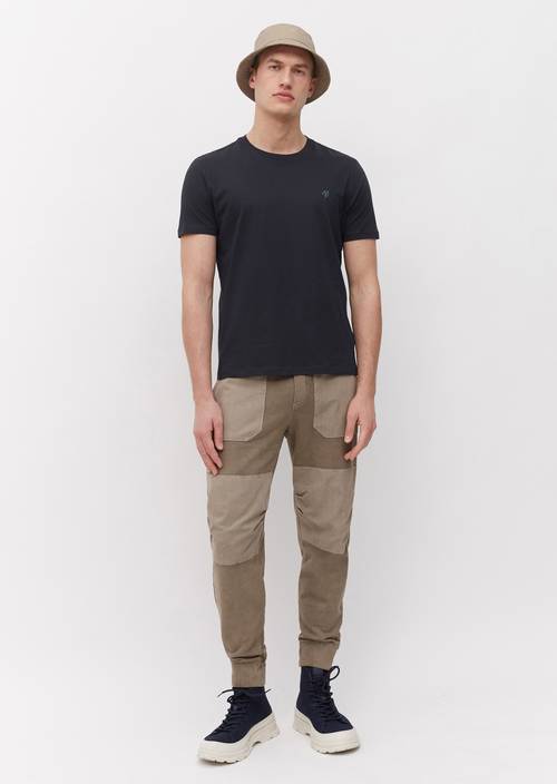 Tričko regular M895 v předním pohledu