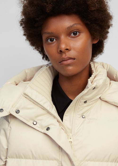 Puffer-Daunenmantel M159 in Detailansicht