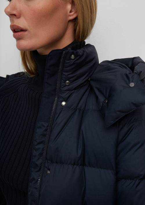 Puffer-Daunenmantel M899 in Detailansicht