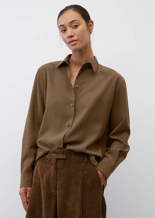 Fließende Langarm-Bluse M770 in Frontalansicht