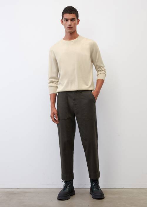 Pantalón chino BELSBO WORKER, corte relaxed MF73 en vista frontal