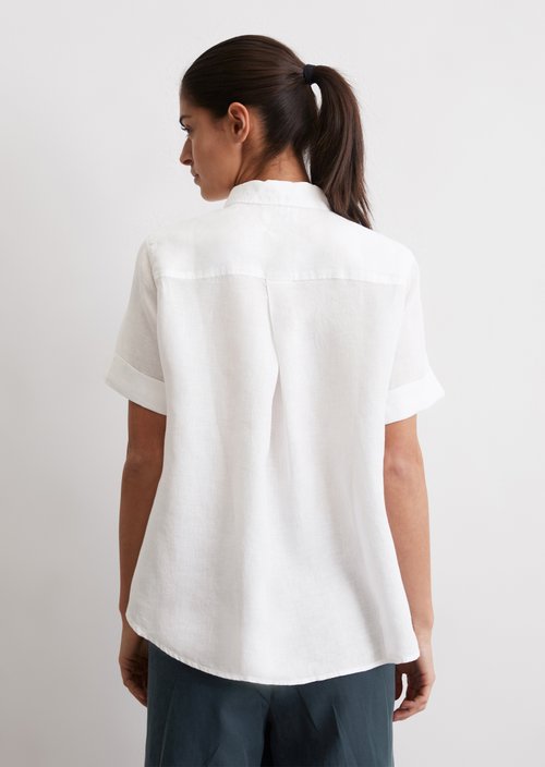 Regular short-sleeved linen blouse — White