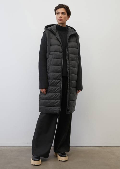 Lange bodywarmer met capuchon regular M990 in vooraanzicht