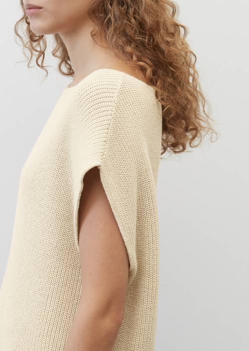 Ärmelloser Oversize-Pullover M159 in Detailansicht