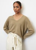 Fine knit V-neck jumper Made from a blend of organic cotton