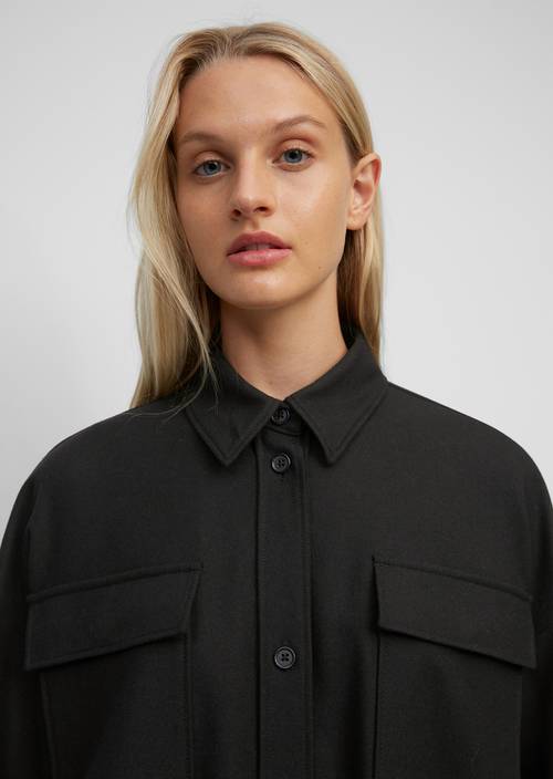 Overshirt M990 in Detailansicht