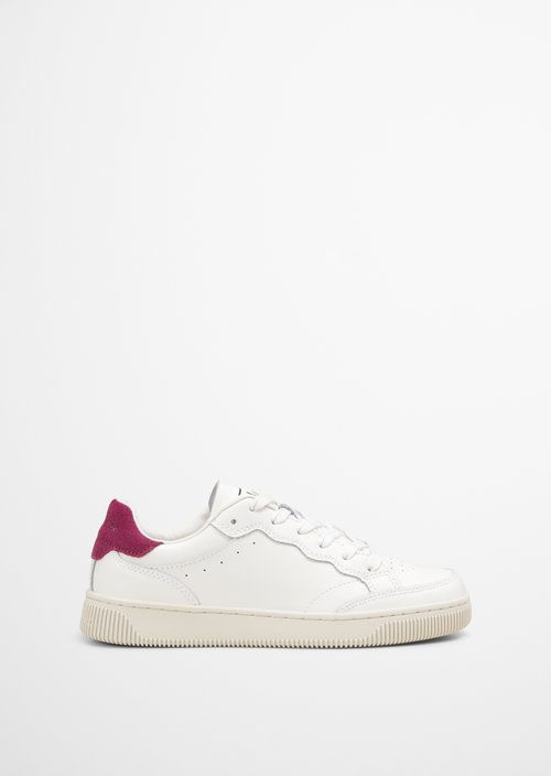 Sneaker — M132