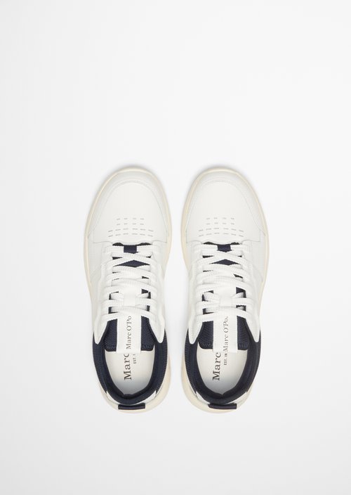 Sneaker — M149