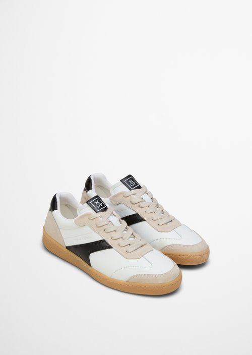Sneaker — M127