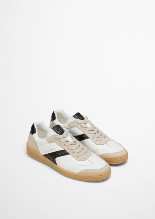 Sneaker — M127