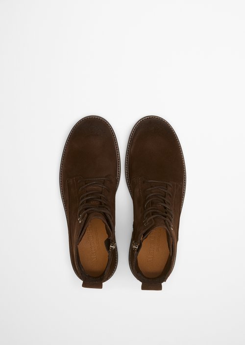 Lace-up boots — Dark brown