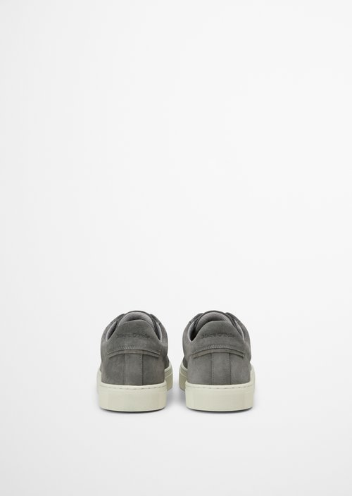 Sneaker — M953
