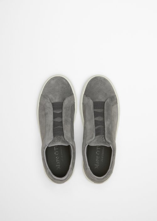 Sneaker — M953