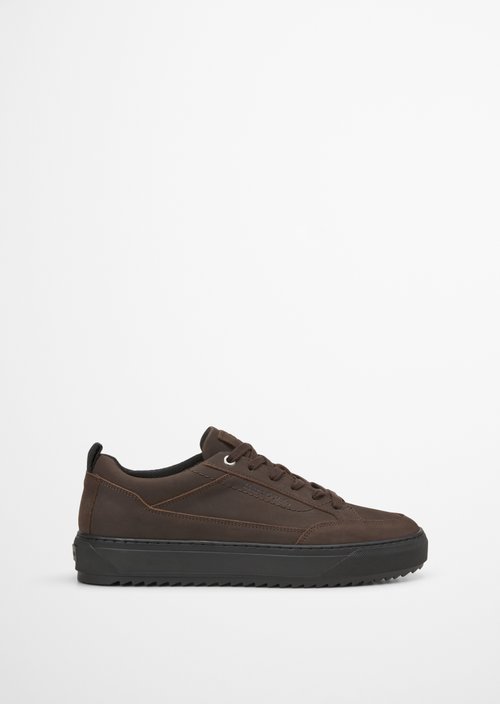 Sneaker — Dark brown