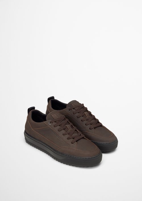 Sneaker — Dark brown