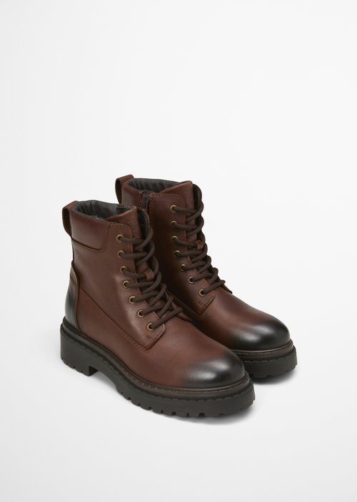 Lace-up boots model Philomena — M790