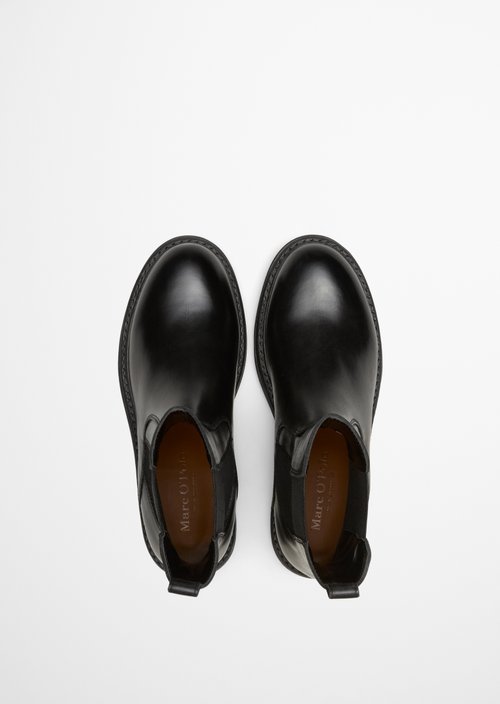 Chelsea boot — Black