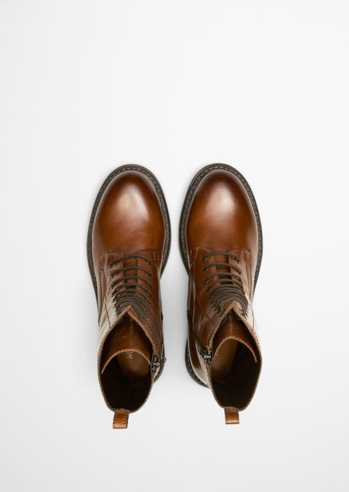 Lace-up boots — Cognac