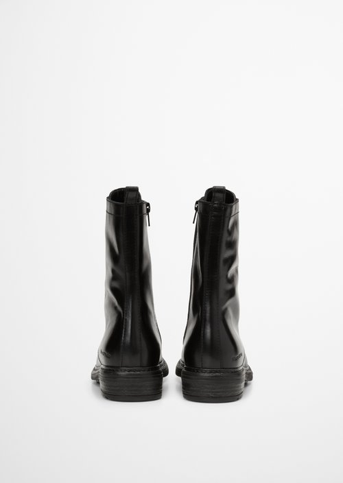 Lace-up boots — Black