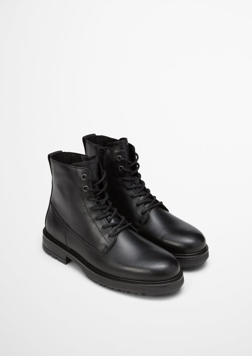 Lace-up boots — Black