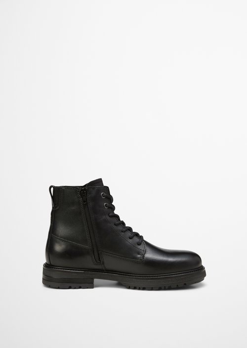 Lace-up boots — Black
