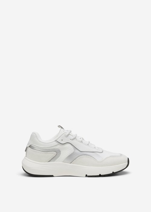 Sneaker — M104