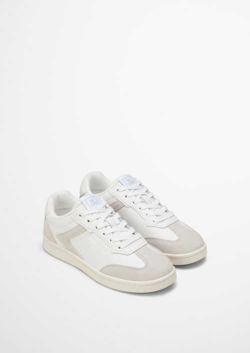 Court sneaker — White