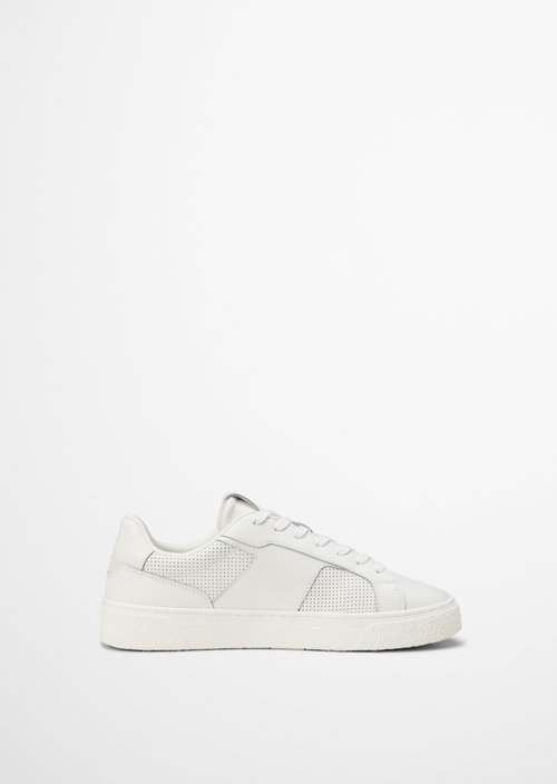 Sneaker — White