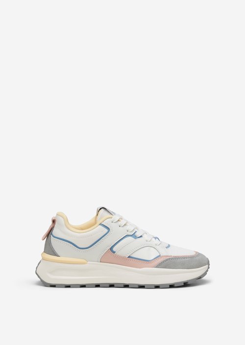 Sneaker — M147
