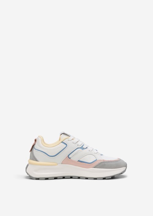 Sneaker — M147