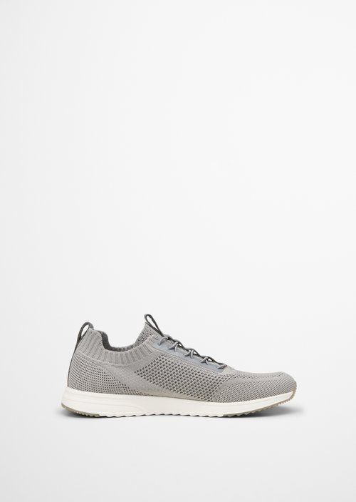 Sneaker — M920