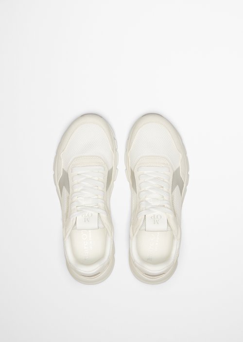 Sneaker — White