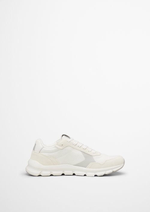 Sneaker — White