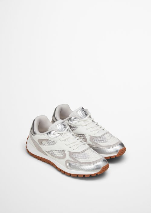 Sneaker — M122