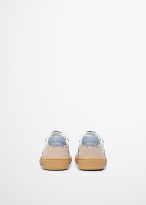 Sneaker — M105