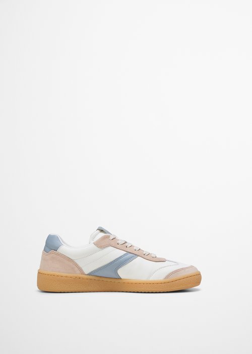 Sneaker — M105