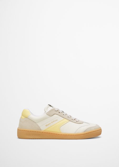 Sneaker — M108