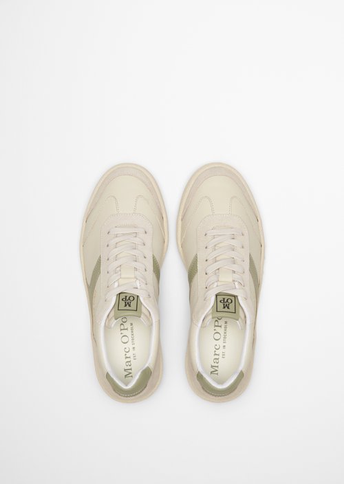 Sneaker — M198