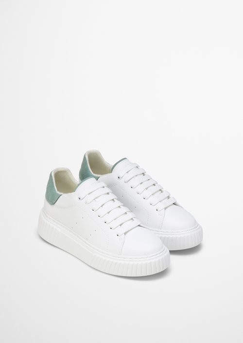 Sneaker — M128