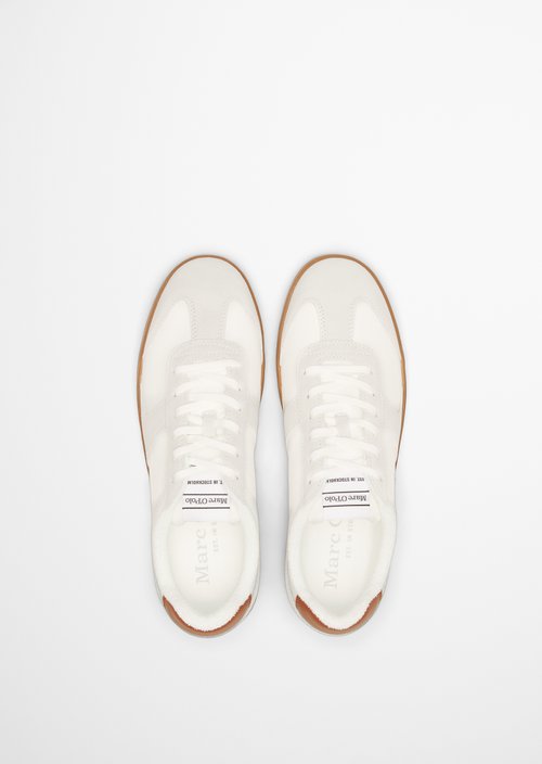 Court sneaker — M110