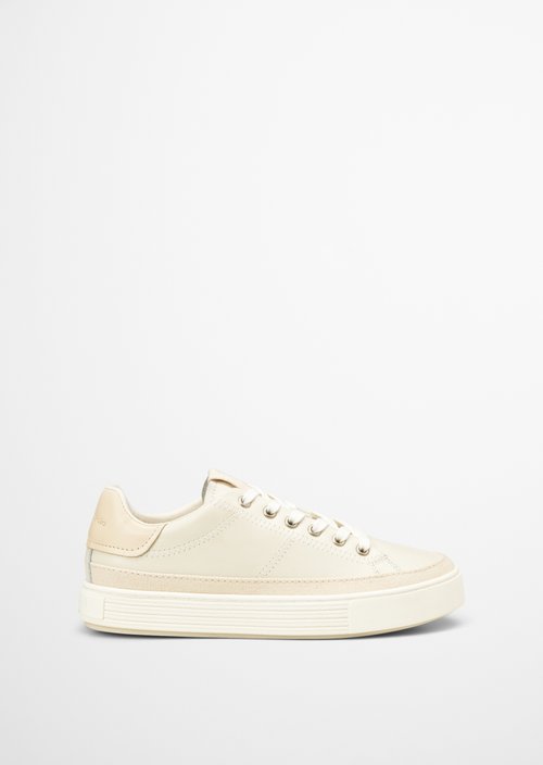 Sneaker — White
