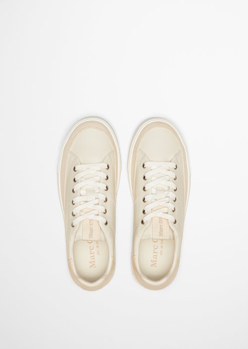 Sneaker — White