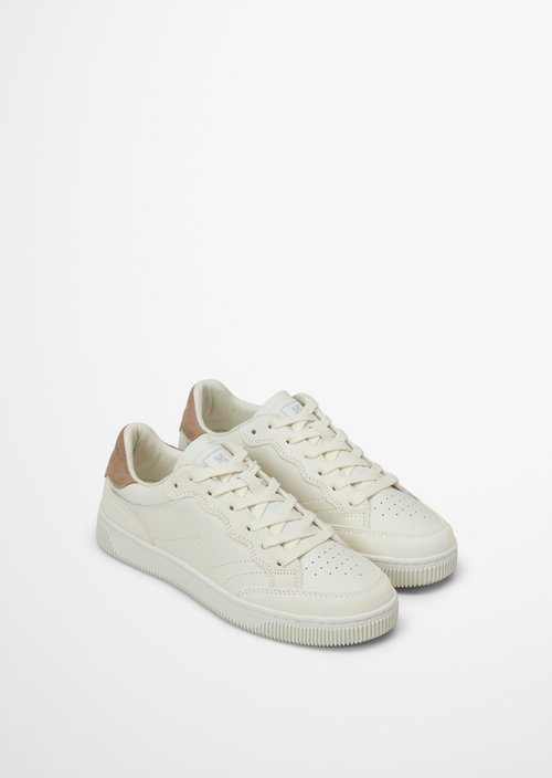 Sneaker — M194