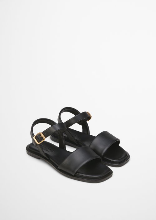 Sandal — Black