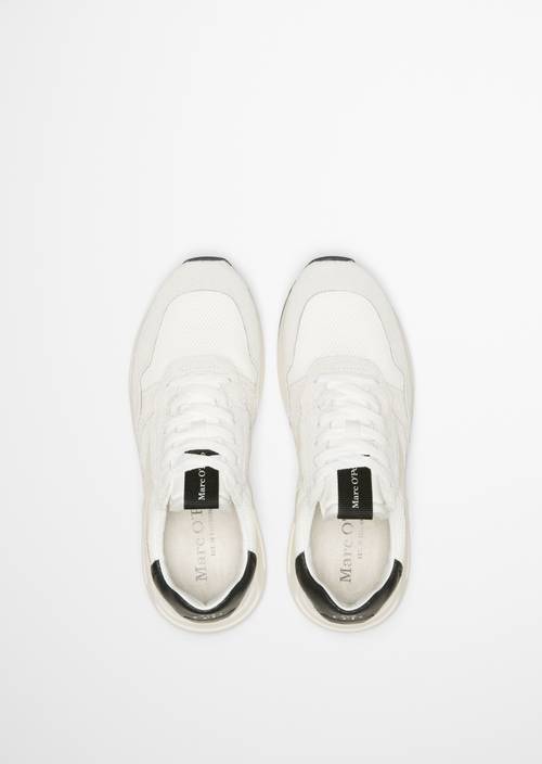 Sneaker model Josef offwhite/black in top view